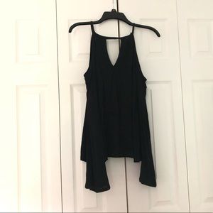 Women’s gauze keyhole off the shoulder top